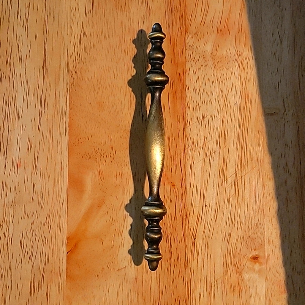 AMEROCK Antique Brass Cabinet Handles (used) 3" Hole to Hole 25 pack screws incl